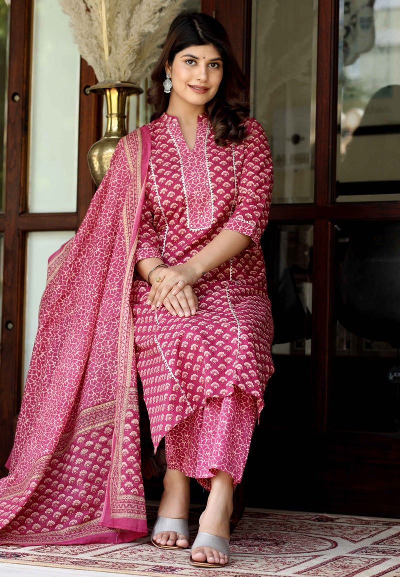 Miravan Women's Pink Cotton Kurta Set for Women - Image 5